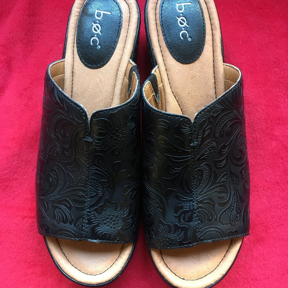 b.o.c. Breezy II Black Sandals Size 11